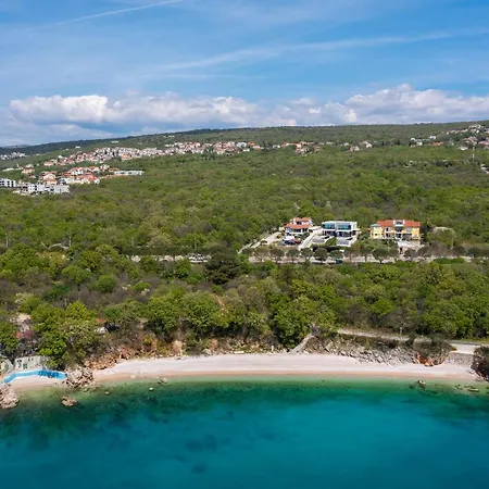 Luxury Ole With Pool * Kostrena