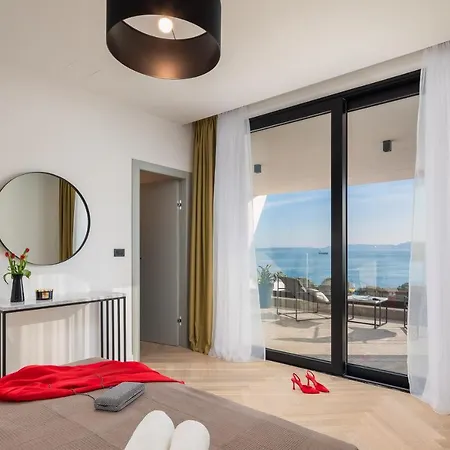 Luxury Ole With Pool Villa *