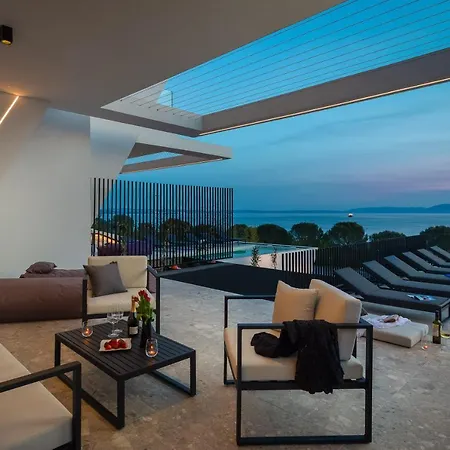 Luxury Ole With Pool * Kostrena