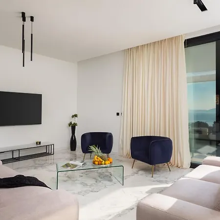 Luxury Ole With Pool *