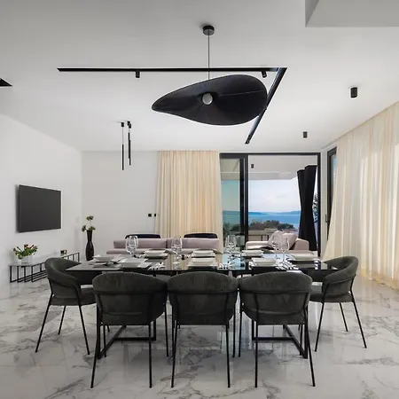 Luxury Ole With Pool *