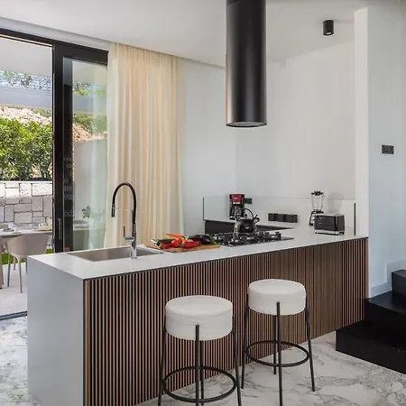 Villa Luxury Ole With Pool *