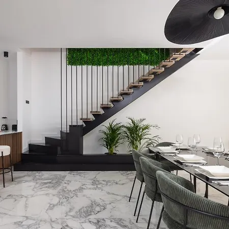 Luxury Ole With Pool Villa *