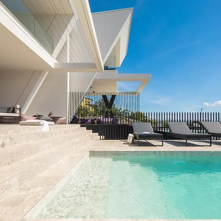 Luxury Ole With Pool * Kostrena