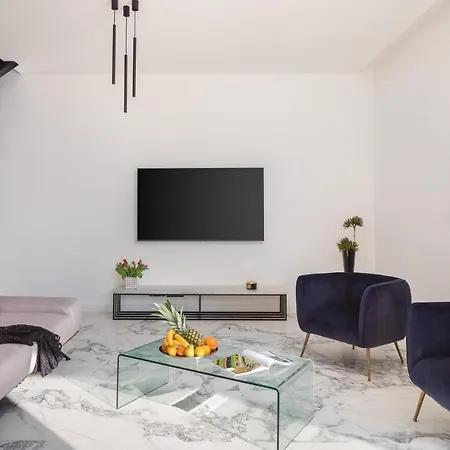 Villa Luxury Ole With Pool