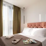 Luxury Ole With Pool Вилла