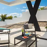 Luxury Ole With Pool * Кострена