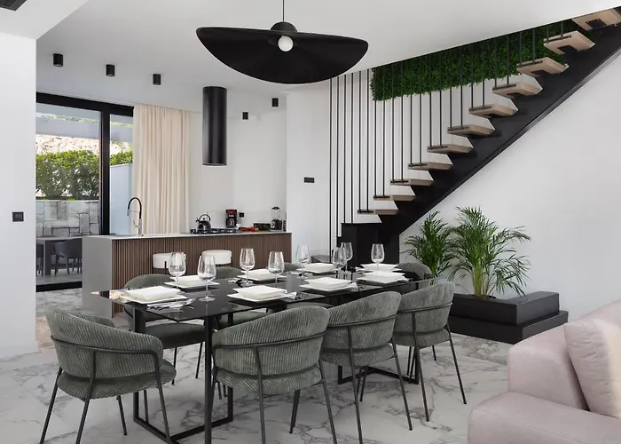 Luxury Ole With Pool *