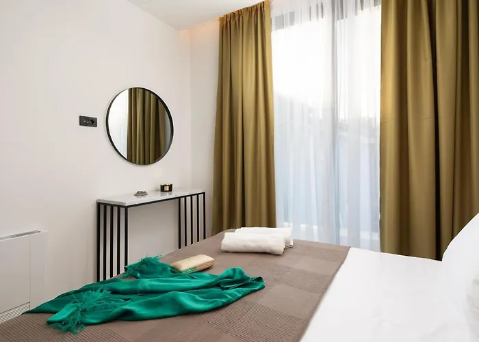 Luxury Ole With Pool *