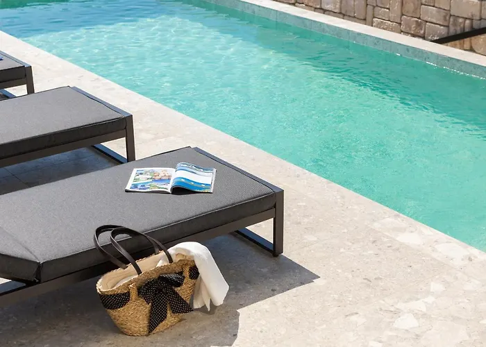 Villa Luxury Ole With Pool